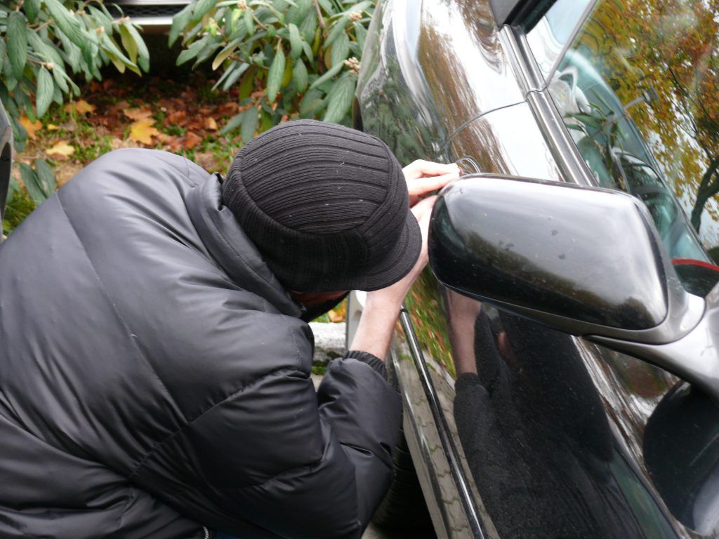 Tips to protect yourself against auto theft Nextbase US